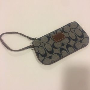 COACH WRISTLET, Blue Color, Traditional Pattern
